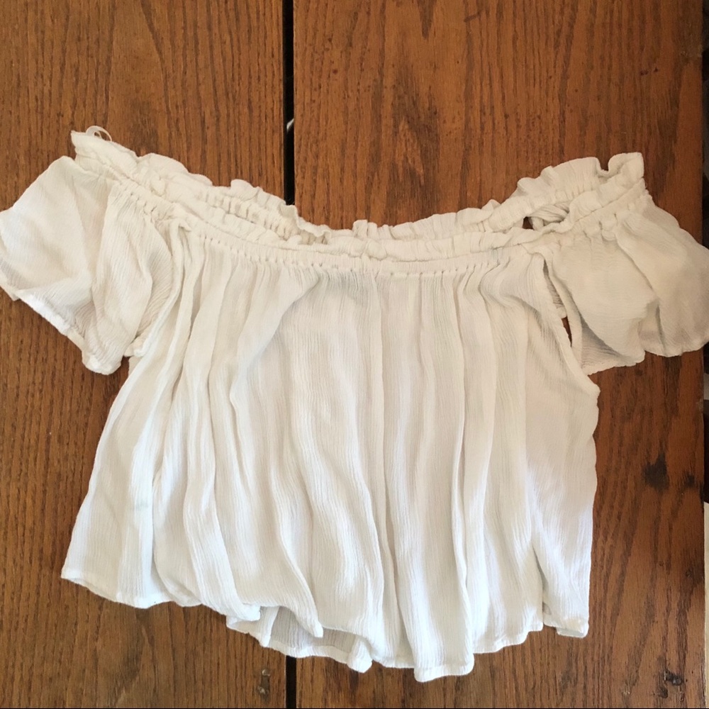 White Off the Shoulder Top - Picture 2 of 2